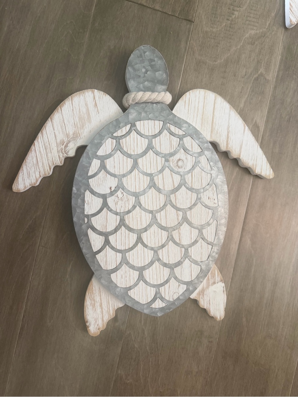Coastal Turtle Wall Decor - White & Silver